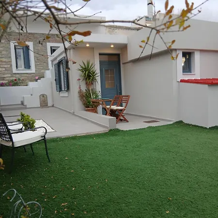 Holiday home Angelouda's Sunny Garden - Center